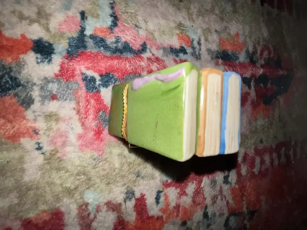 PHB Porcelain Hinged Trinket Box - Stacked Books with Mouse